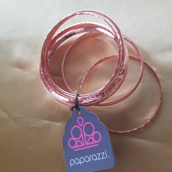 Brass Color Bangle - Picture 8 of 8